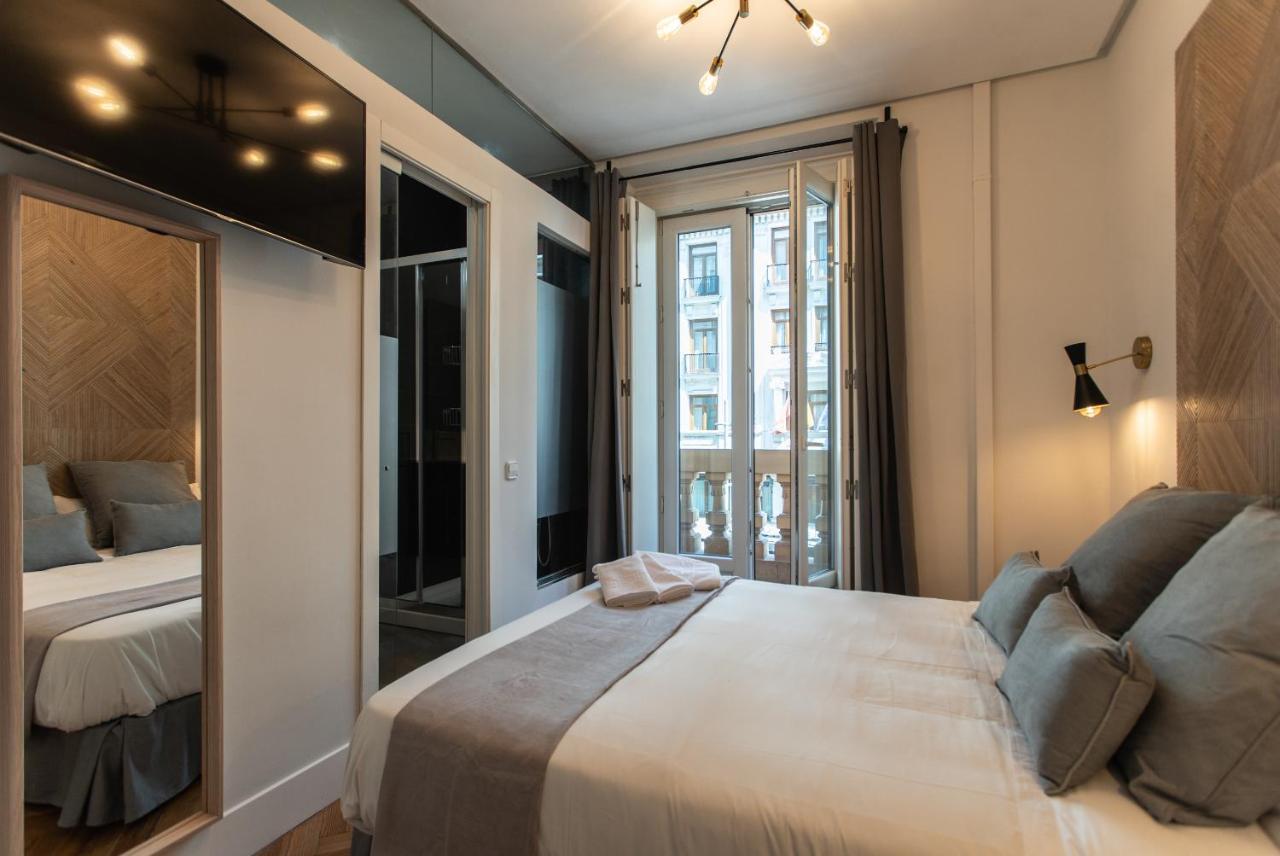 Suites You Gran Via Мадрид Экстерьер фото