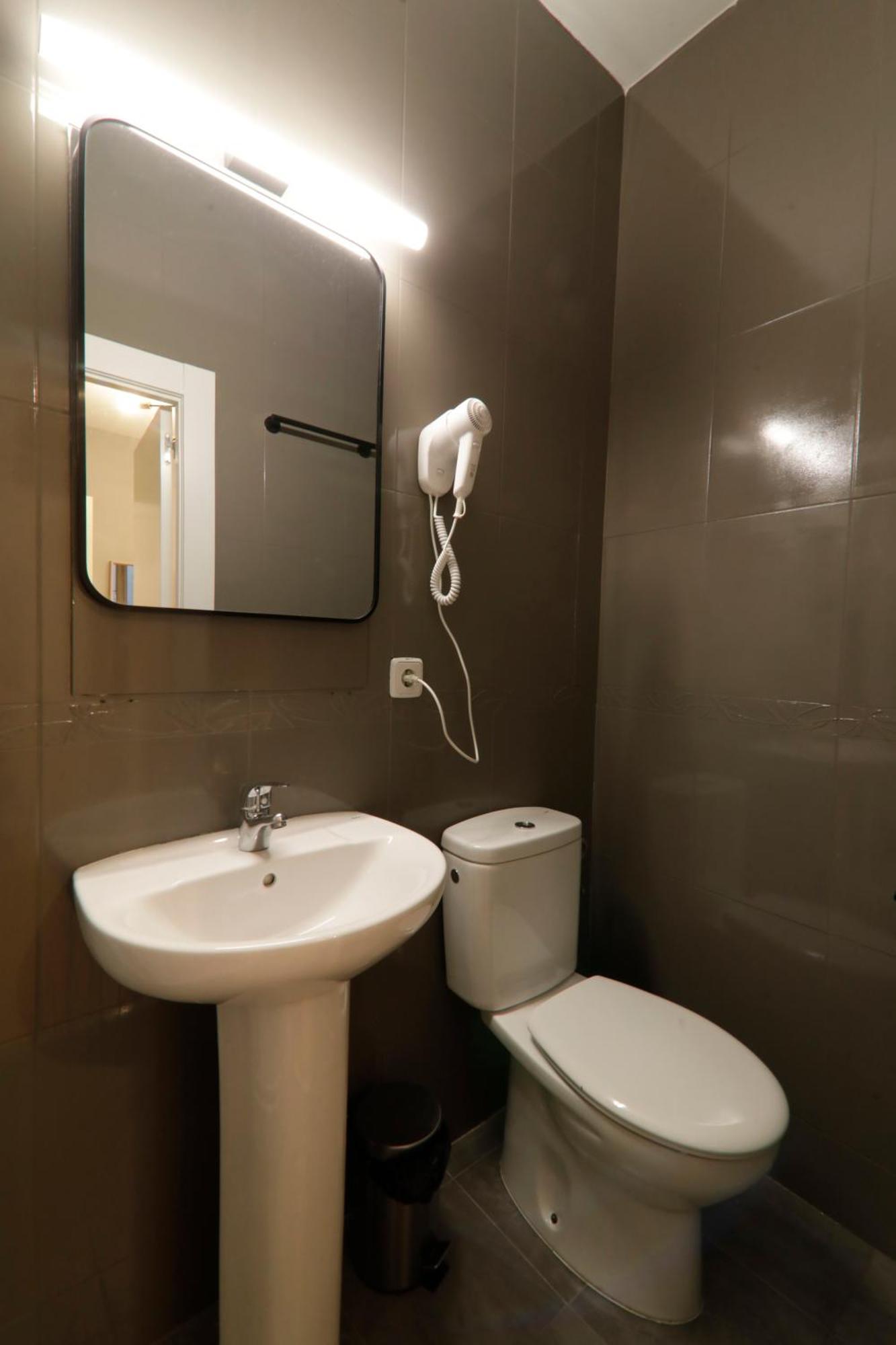 Suites You Gran Via Мадрид Экстерьер фото
