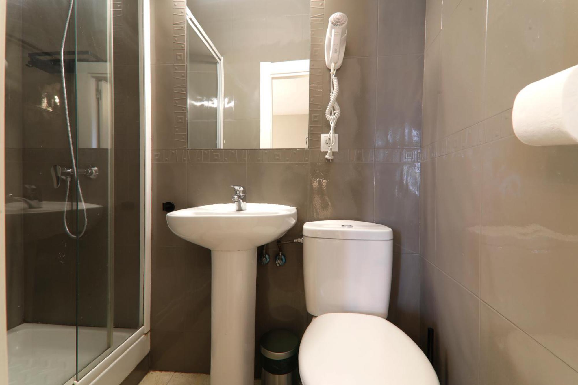 Suites You Gran Via Мадрид Экстерьер фото